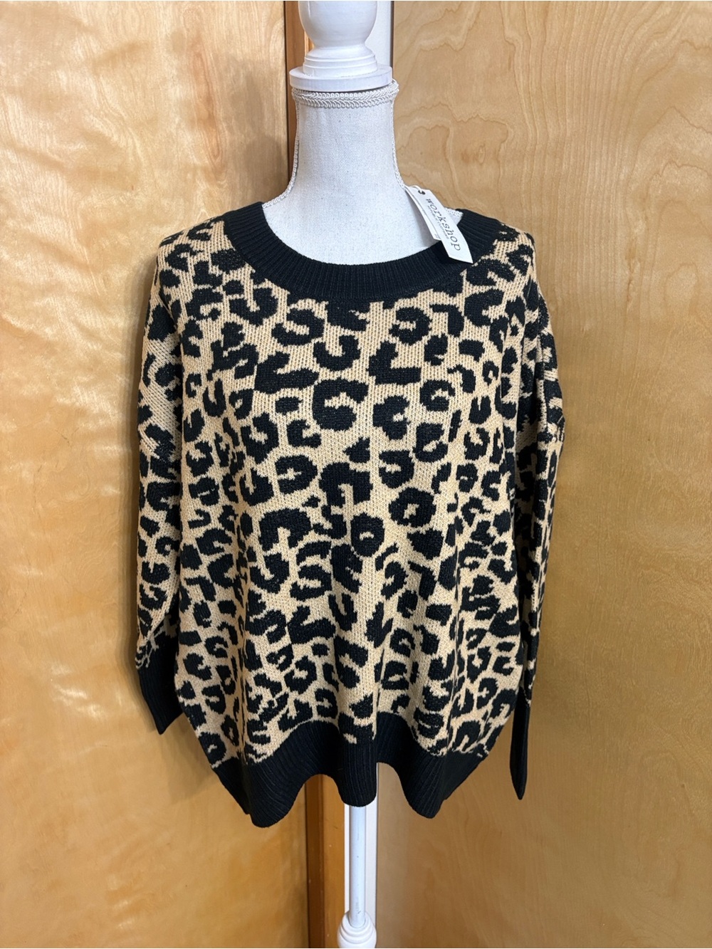 NWT Workshop Republic Clothing Black/Camel Leopard Print Sweater Size M